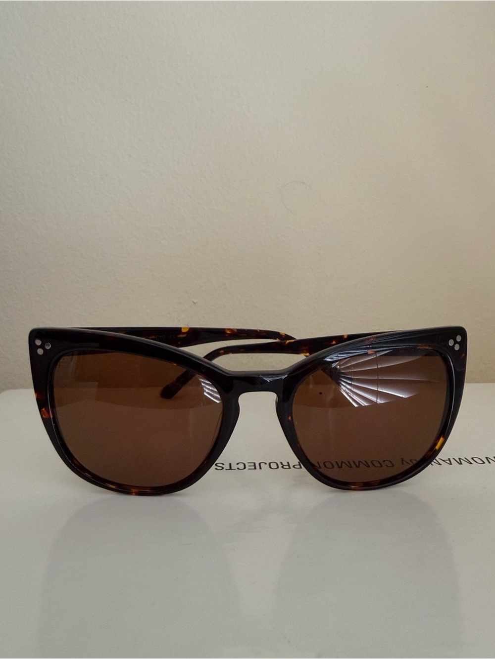 LA VITA PRIVÈ REVAUX, The Isabella Women's Sunglasses